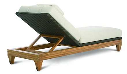 Tessuto Chaise Lounge